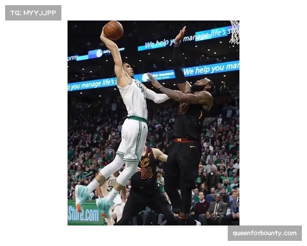 上海静观其变战略考量 常规赛冠军自信现有阵容深度